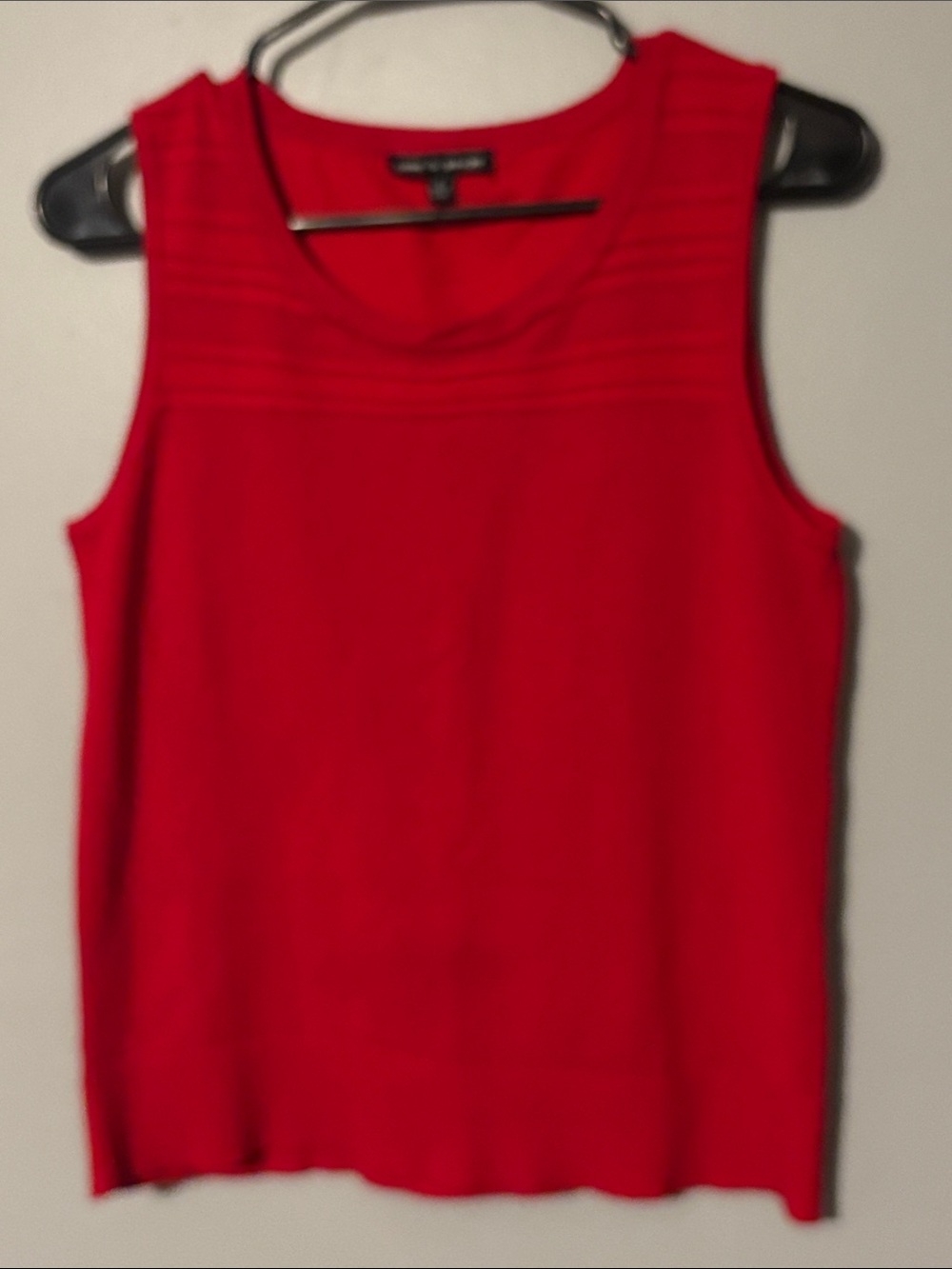 Cable and Gauge Bright Red Knit Sleeveless Sweater size M